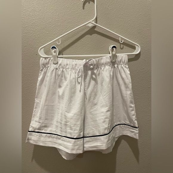 KIP Matching Pajama Set - Picture 5 of 11